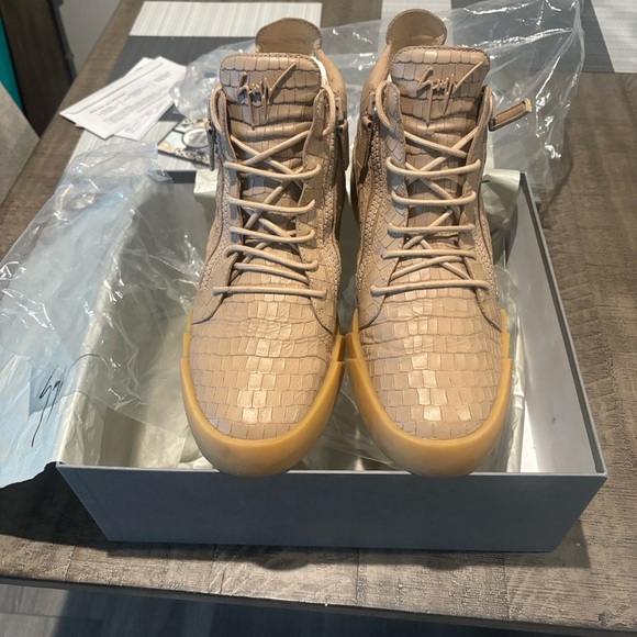 Giuseppe Zanotti Tan Sneakers-Men size 45